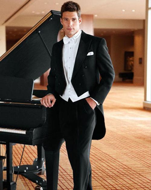 Chọn lễ phục cưới đẹp cho chú rể