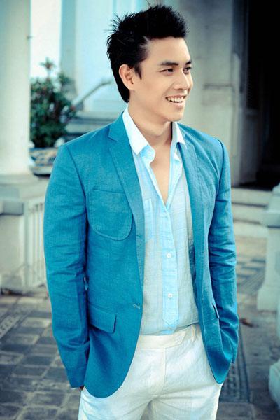 Vest sắc màu trẻ trung cho các chàng trai công sở